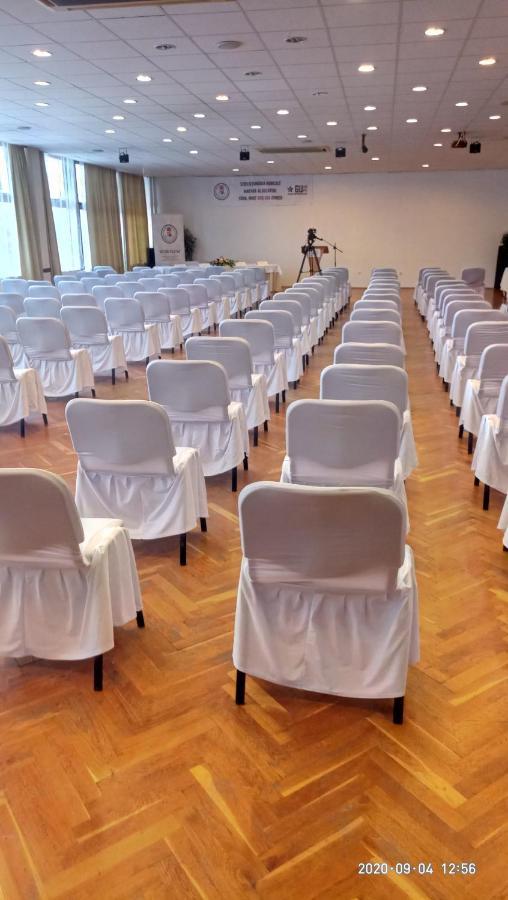 Hotel Magistern Konferencia és WellnessHotel Siófok Esterno foto