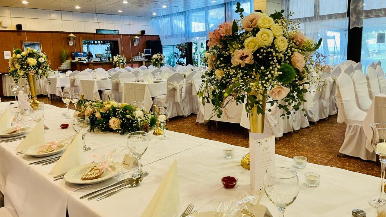 Hotel Magistern Konferencia és WellnessHotel Siófok Esterno foto